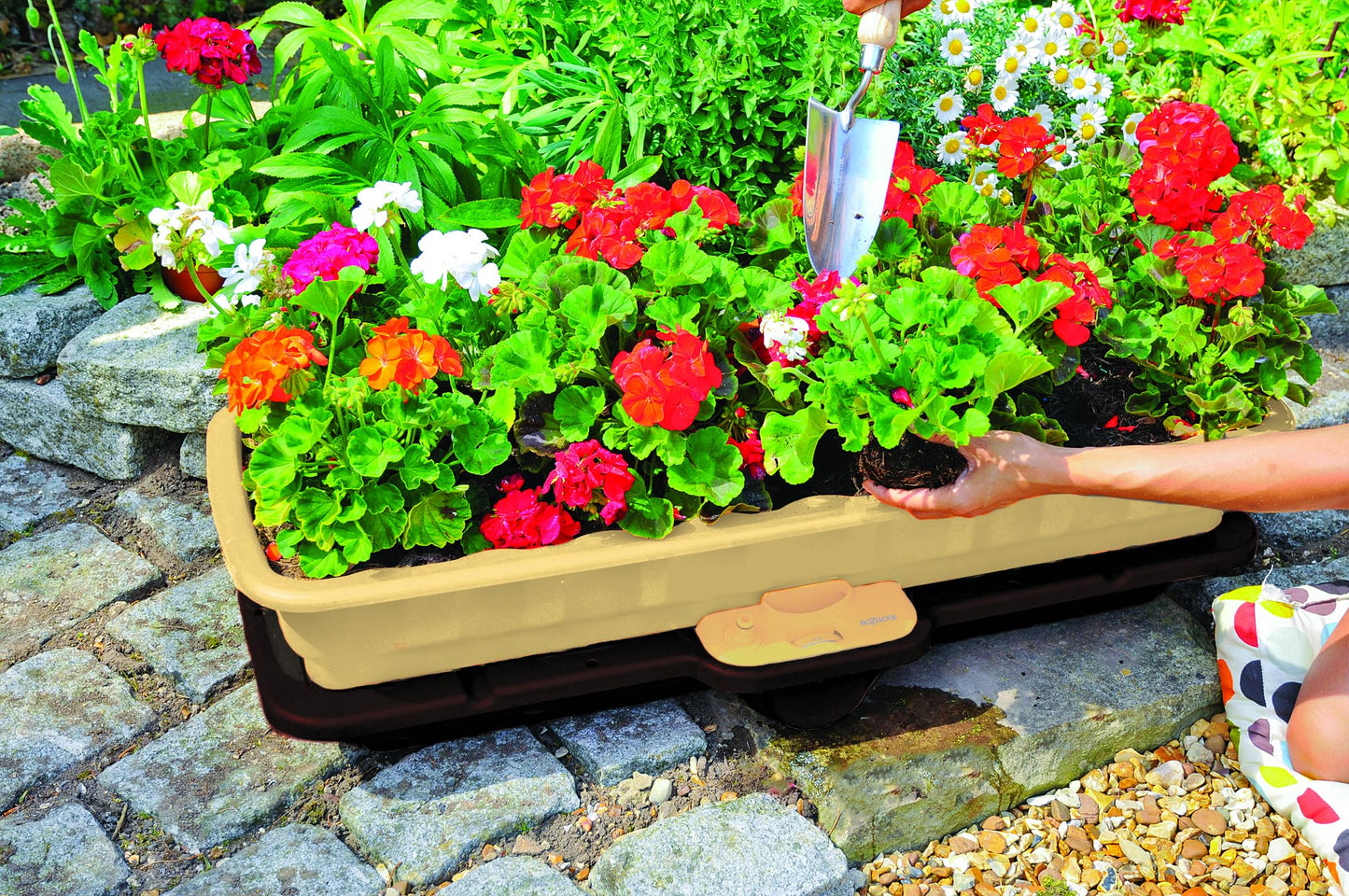 Hozelock 2811 0000 Flower/Vegetable Waterer, Orange