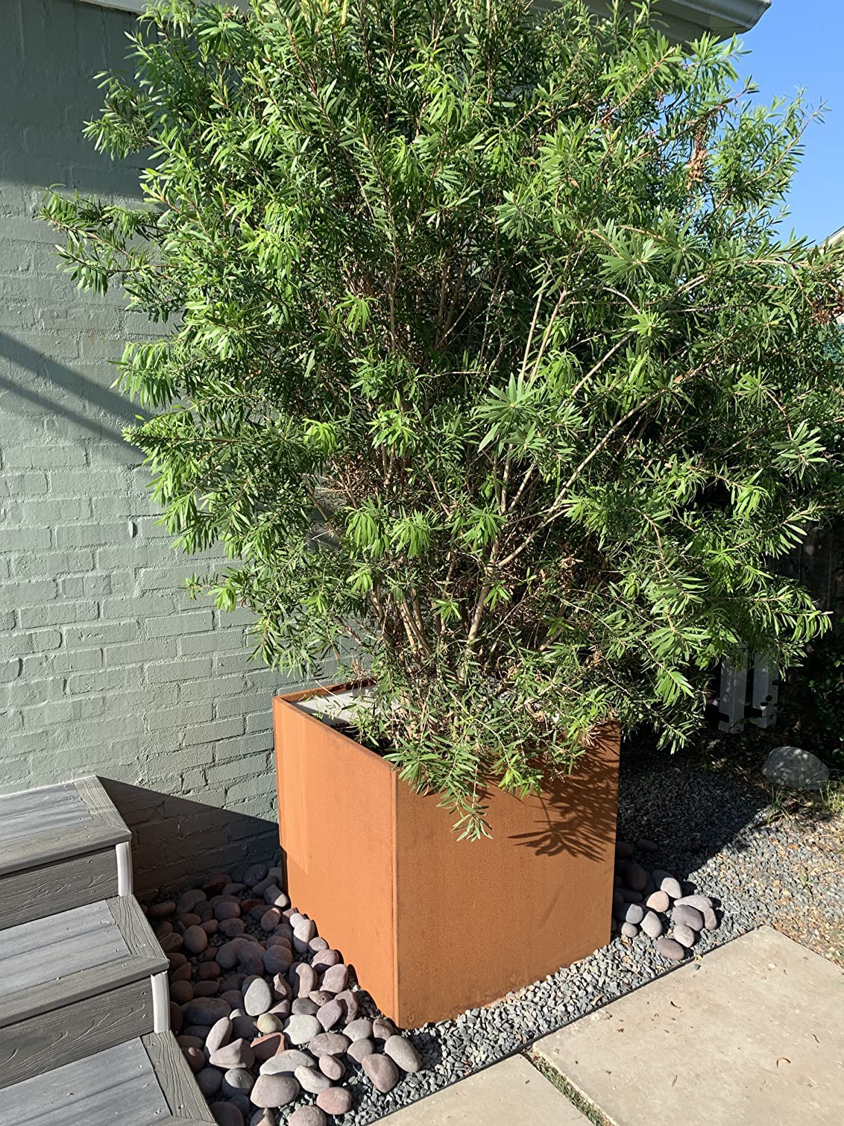 GZGNEEVL Corten Steel Planter Box Metal Square Planters 26 Inch Steel Large Outdoor Planter Tall Plant for Commercial Residential Patio and Backyard