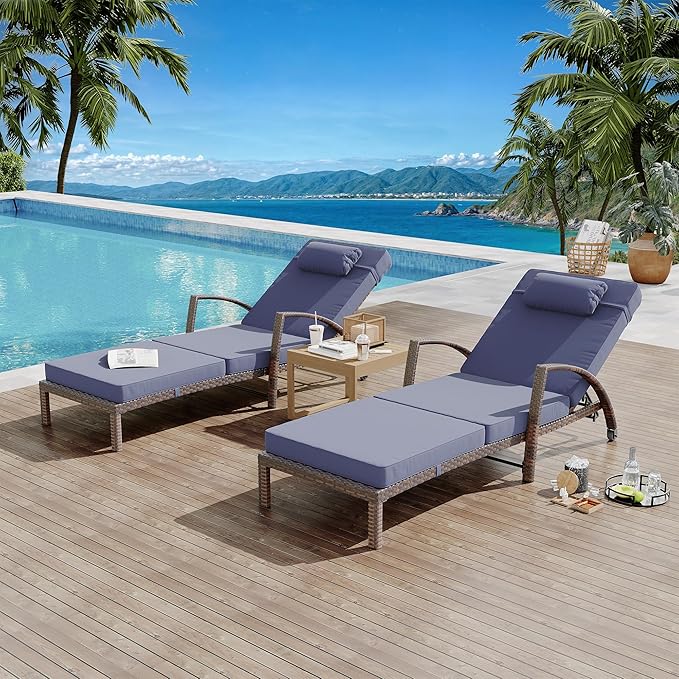GarveeLife 2-Piece Rattan Patio Folding Chaise Lounge, 5-Position Adjustable