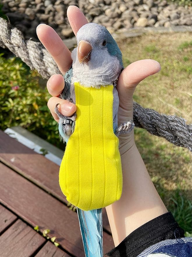 Parrot Bird Diapers, Birds Flight Suit, Parrot Clothes, Pet Animal Costumes, Bird Clothes, Cockatiel Bird Diaper, Pet Bird Diapers, Parrot Flight Suit, Bird Parrot Clothes (Yellow, 3XL)